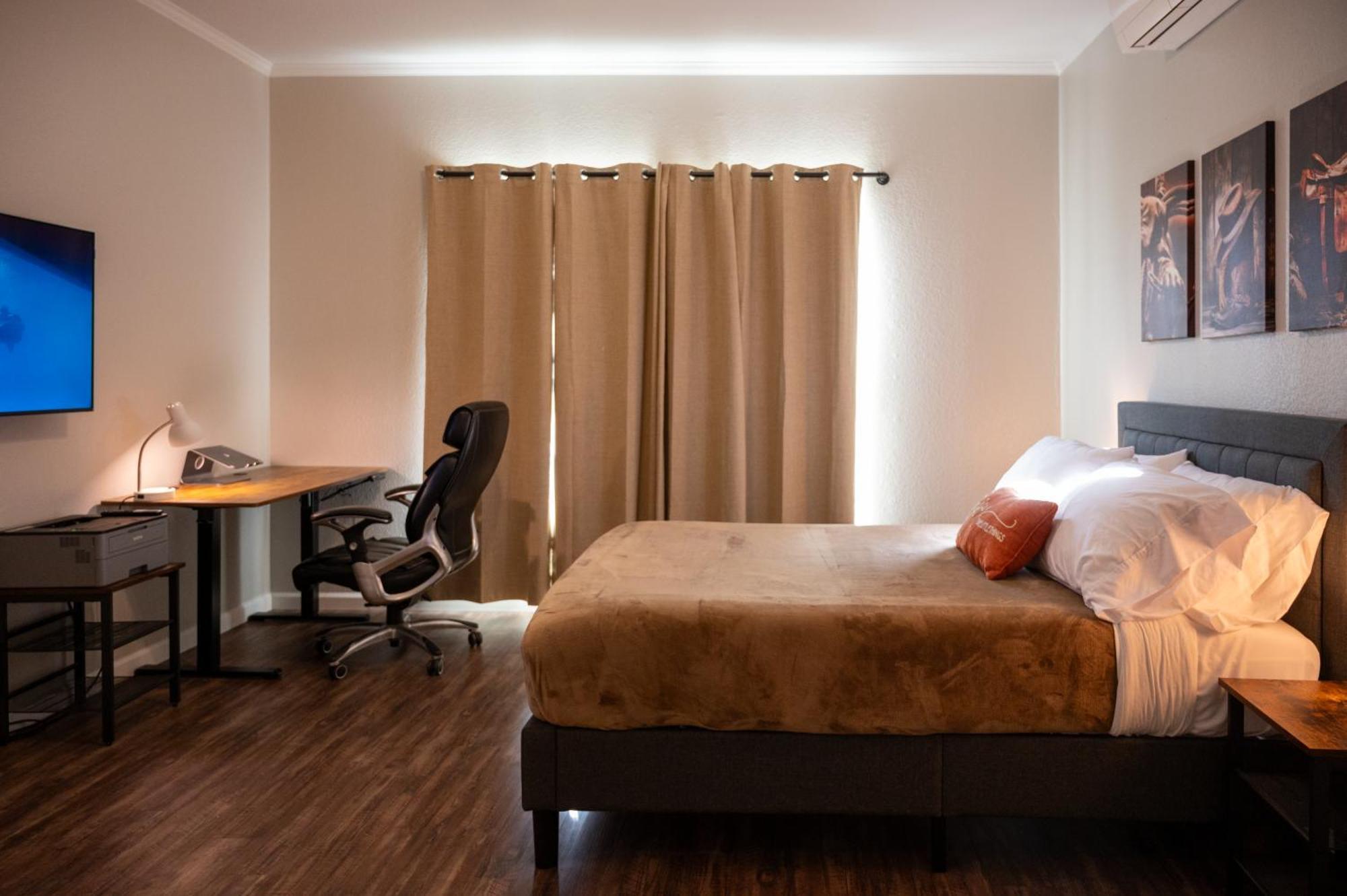 Luxury Near - Wifi A/c *
