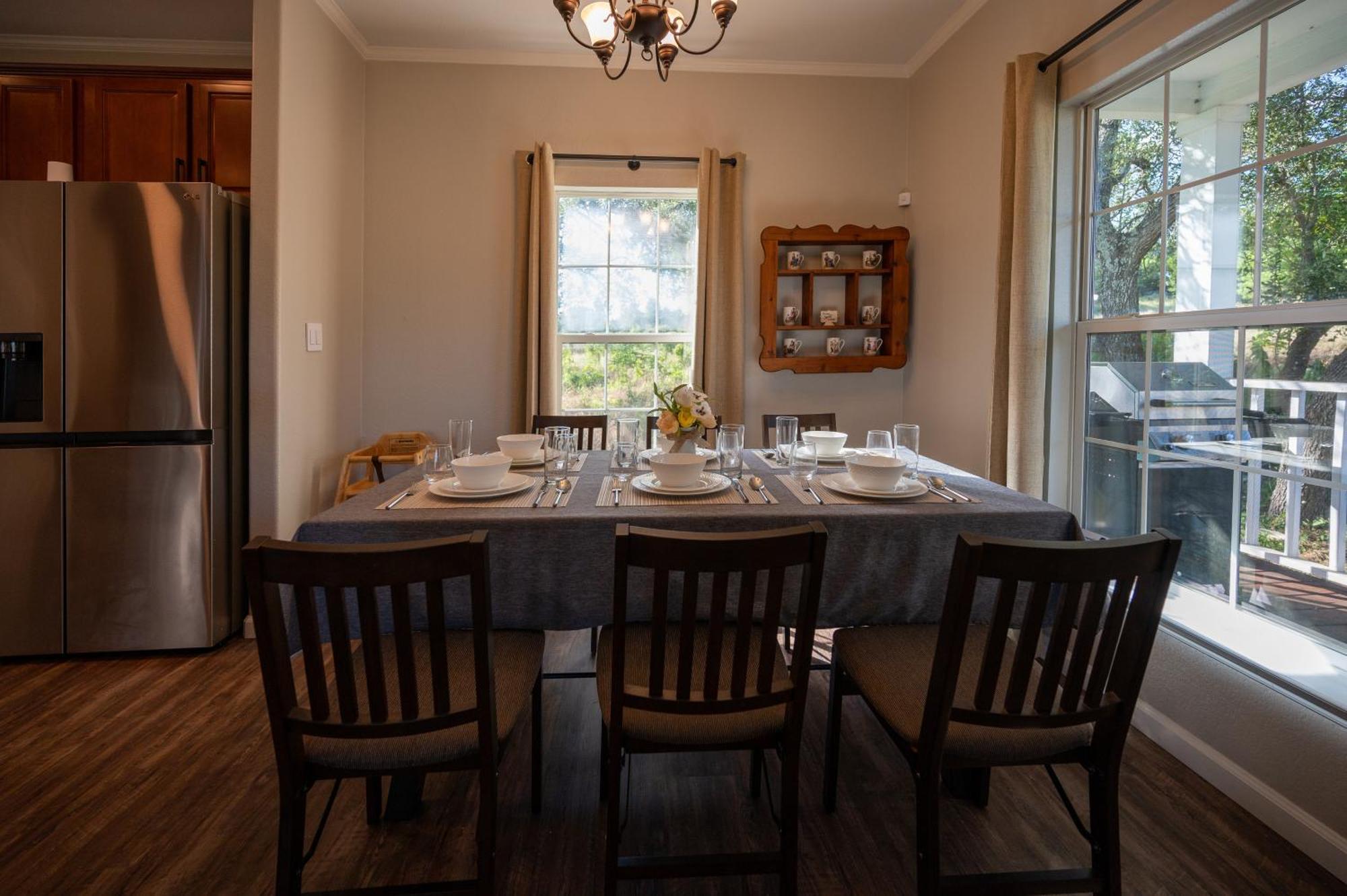 Luxury Near - Wifi A/c Holiday home Belton